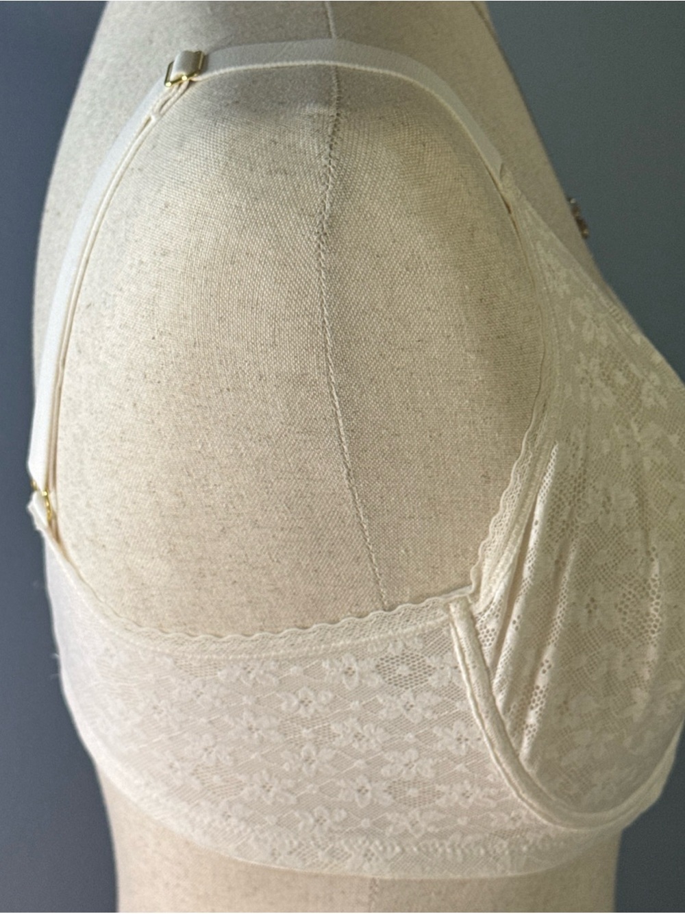 NWT Jessica Simpson Cream Lace Balconette Underwire Bra 38D - Picture 8 of 12